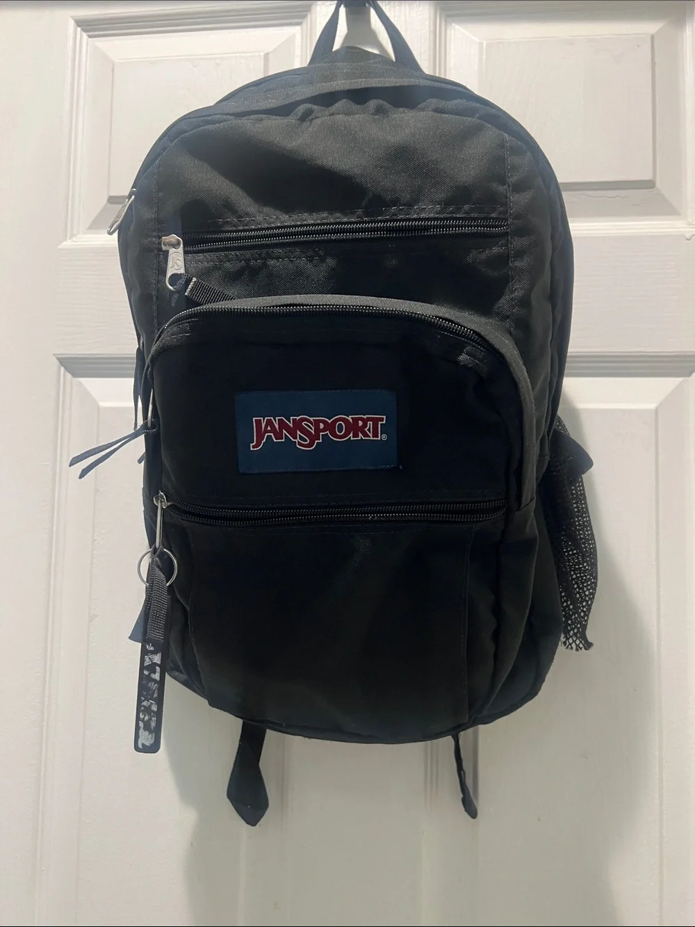 jansport backpack solid Seattle Pack Durable with Main Compartment, Dual Water Bottle Pockets, Lined Laptop Sleeve, Black Its lightweight Jansport RIGHT PACK Backpack -